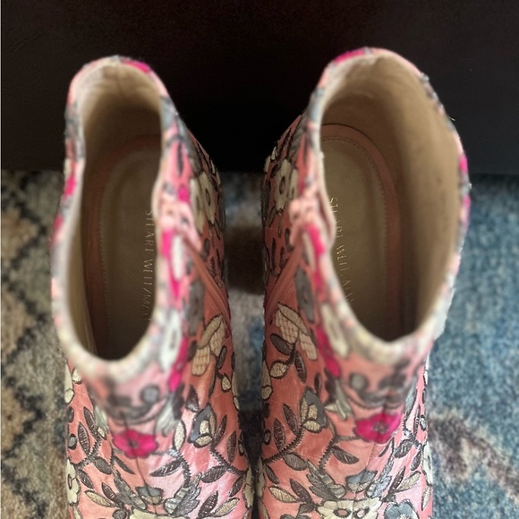 Embroidered pink heeled booties - Picture 4 of 6